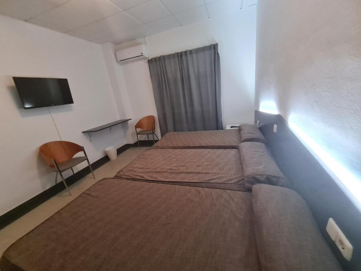 Hotel Lisboa Кастрильо-де-ла-Гуаренья Экстерьер фото